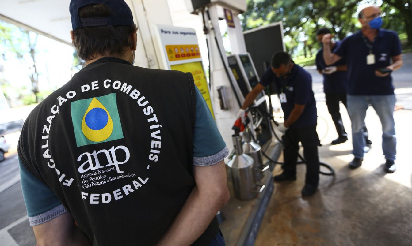 ANP admite que falta de pessoal prejudica regulação do mercado de gás